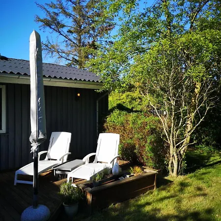 Spitze Dk Marielyst Mit Sauna Und Kinderspielhaus Bøtø By