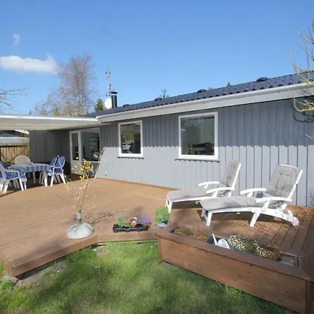 Spitze Dk Marielyst Mit Sauna Und Kinderspielhaus