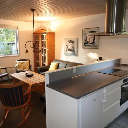 Feriehus Spitze Dk Marielyst Mit Sauna Und Kinderspielhaus